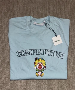 Veefriends Babyblau Competitive Clown T-Shirt Limited Edition Neu mit Etikett Herren Größe M - Bild 1 von 9