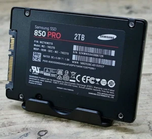 New MZ-7KE2T0 Samsung 850 Pro Series 2TB 2.5inch SATA3 6Gbps Solid State Drive - Picture 1 of 2