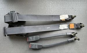Nissan Patrol Y60 GR SLX RD28T SWB 1992 front seat belt 8684428J16 8684528J16 - Picture 1 of 11