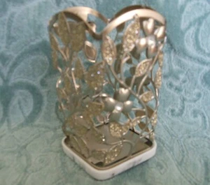 New Bath & Body Works Soap Holder Dogwood Flower Sparkle Rhinestones Marble Base - Picture 1 of 5