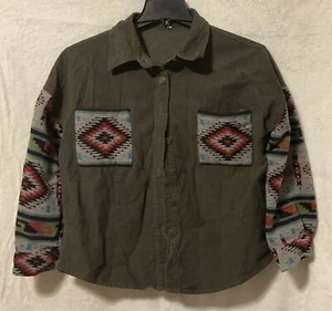 Women’s Size Medium Green Corduroy Aztec Casual Long Sleeve Button Up Shirt - Picture 1 of 8