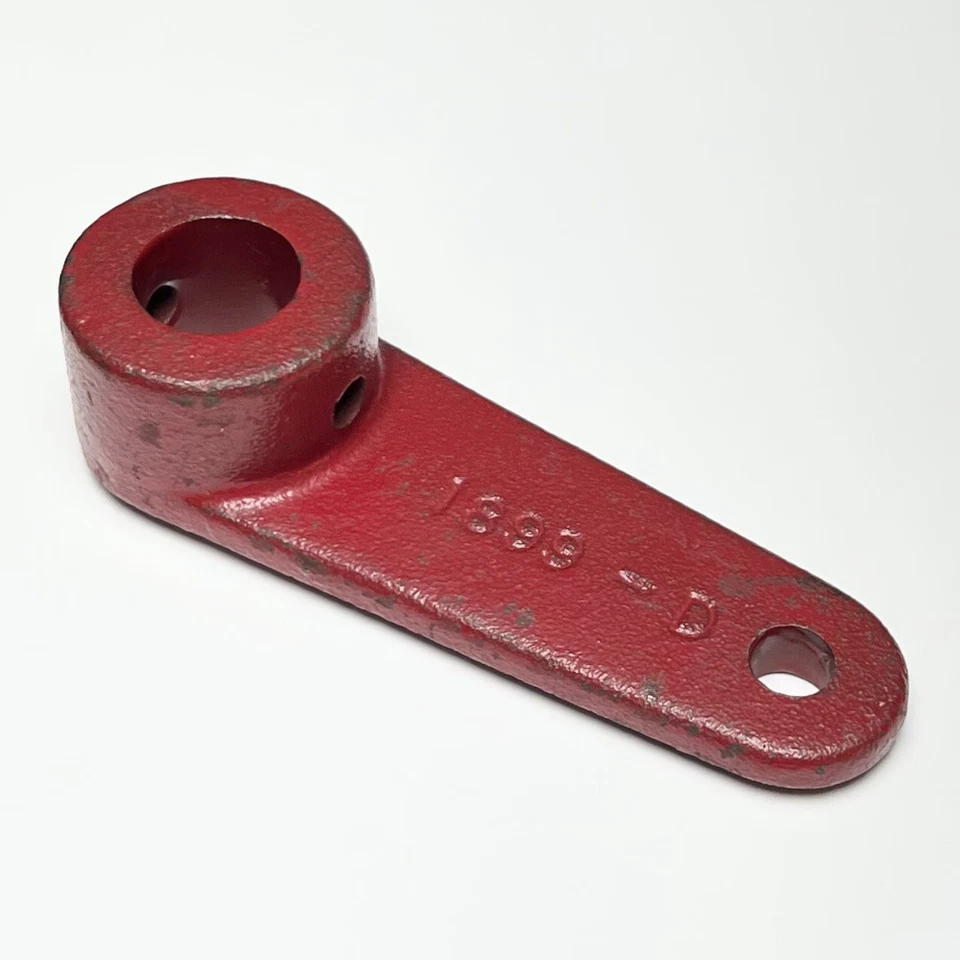 New Genuine Toro Wheel Horse Wheelhorse Steering Arm #1899 #1899-D - Image 1 of 1