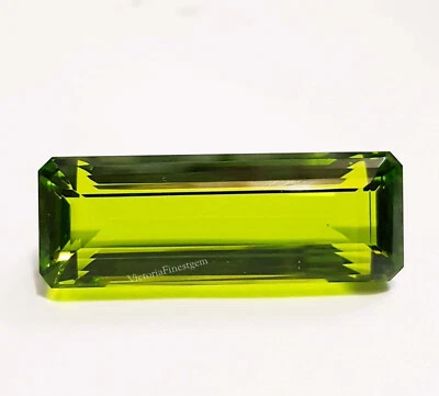 Piedra preciosa suelta con forma de baguette de topacio verde 98 quilates para uso colgante excelente corte Foto 1 de 4