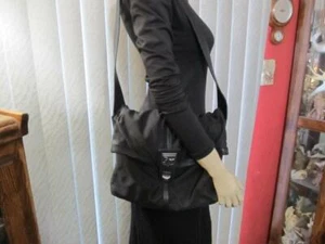 Bolso de Hombro Hobo Vintage Barry Kieselstein-Cord Negro Nailon y Cuero - Imagen 1 de 12