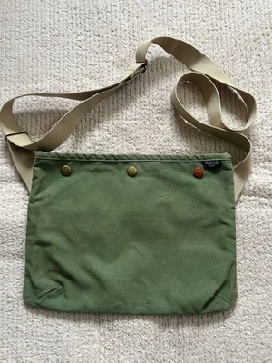 Bolso Porter Yoshida COPPI Sacoche Verde JP Moda Simple Foto 1 de 4