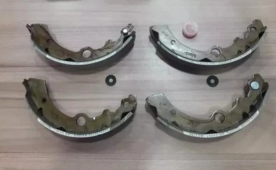 New Genuine Brake Shoe Set For Suzuki Baleno 1.2L 1.3L 2015-2019 - Bild 1 von 4