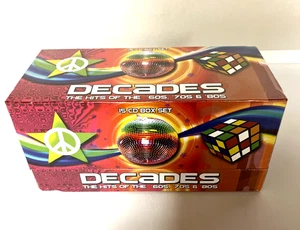 DACADES HITS OF THE 60’s 70’s & 80’s CD Box Set 15 Discs BRAND NEW SEALED - Foto 1 di 1