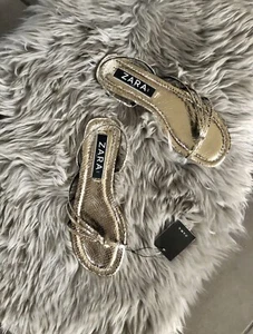 Sandali piatti Zara argento stampa animale metallizzato Slingback UK7 EU40 US9 #370 - Foto 1 di 9