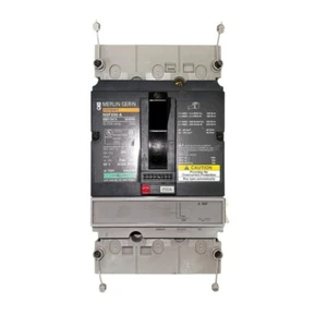 Disyuntor Merlin Gerin NSF250 N con varillas 225 amperios, 600 V, 3 polos - Imagen 1 de 6