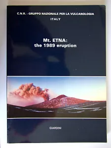 Mt Etna: the 1989 Eruption, Barberi et al. , 1st ed. John Guest's copy, Volcano - Imagen 1 de 9