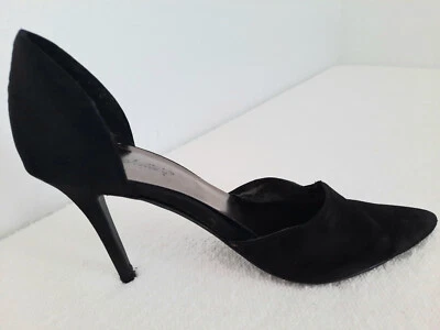 Salto Breckelles Feminino Sexy Biqueira Pontiaguda Camurça Preto Tamanho 9  - Imagem 1 de 4