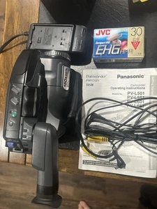 Panasonic Palmcorder VHSC - Picture 1 of 4