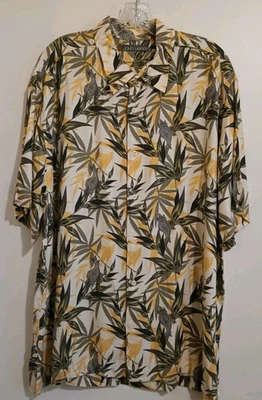 John Henry Men's XXL Button Up Hawaiian Style Shirt Ferns & Paisley S/S Soft - Image 1 of 4