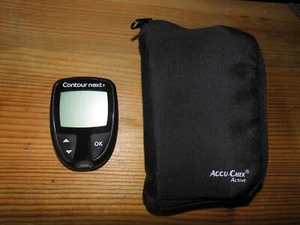 Accu-Check Guide Blutzucker Meßgerät+Stechhilfe+Stechnadeln - Bild 1 von 3