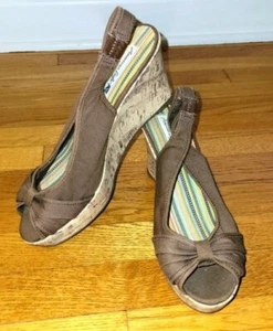 American Eagle Wedge Brown Heels sz. 10 - Picture 1 of 6