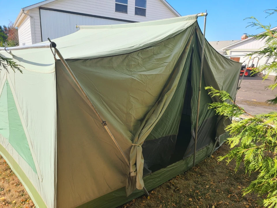 Vintage Camping Canvas Cabin Tent 9' x 12' - Image 1 of 4