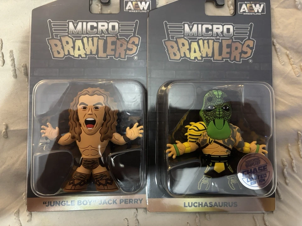 Lote de 2 AEW Micro Brawlers Luchasaurus Chase And Jungle Boy Foto 1 de 1