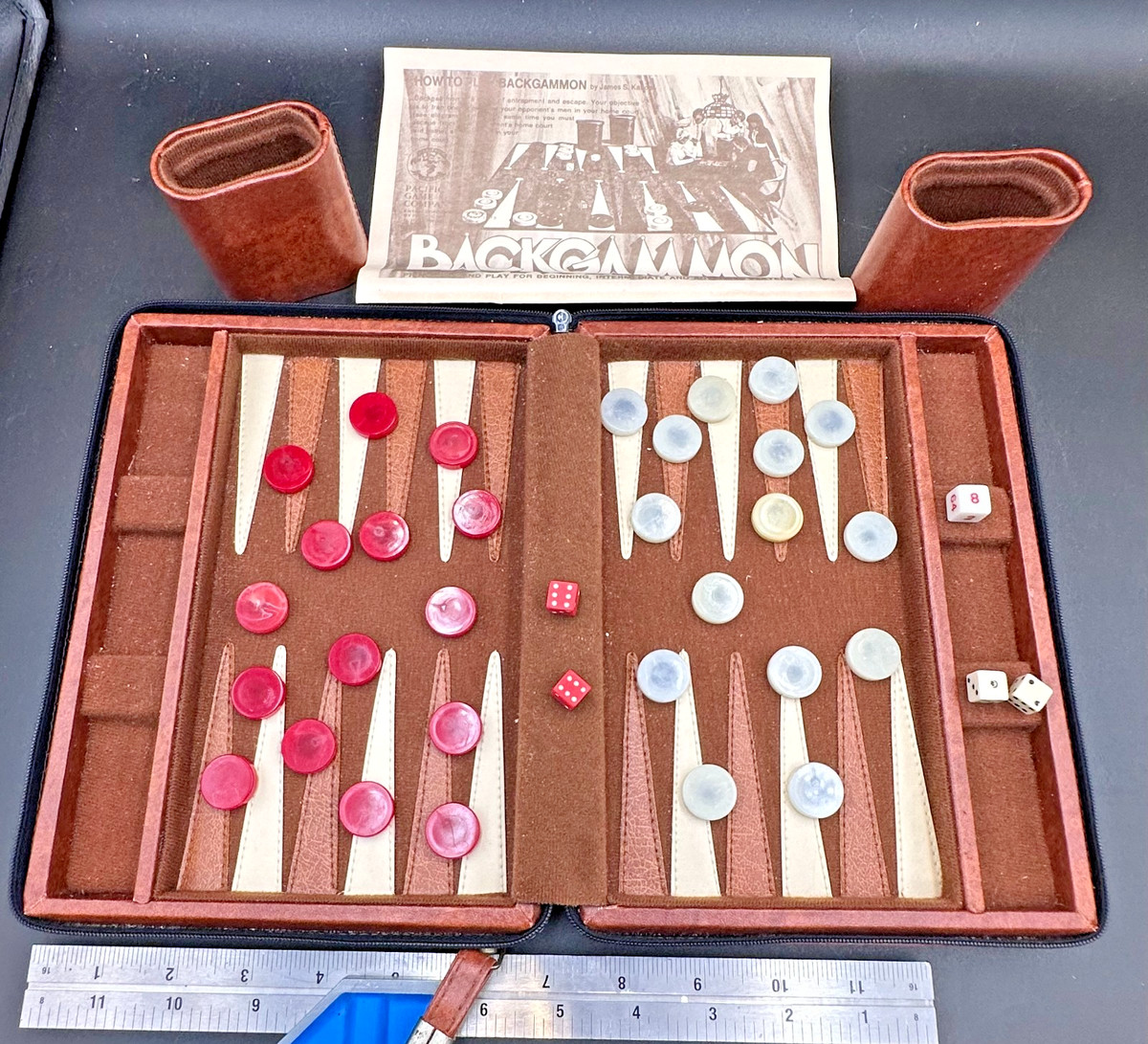 Jeu De Backgammon En Cuir Véritable Portable - Set Voyage Avec 30 Pièces, Dés Et Plateau Pour Adultes Et Enfants