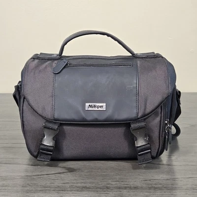 Nikon DSLR/SLR Large Camera Carry Bag Case Soft Adjustable Shoulder Strap 11714 - Image 1 of 4