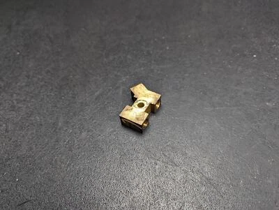 Conector de tubo de freio 2019 Infiniti QX50 46313-JG00A 2020 2021 2022 2023 2024 - Imagem 1 de 4