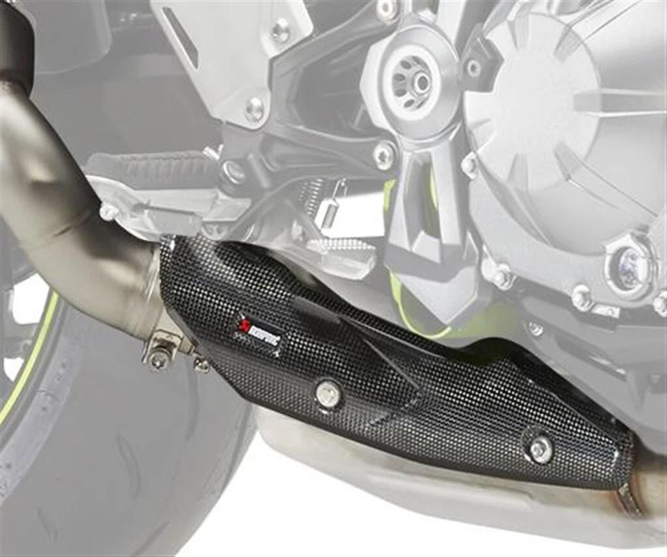 AKRAPOVIC Escudo Térmico De Carbono Kawasaki Z900 Desde El Modelo 2020 - Imagen 1 de 1