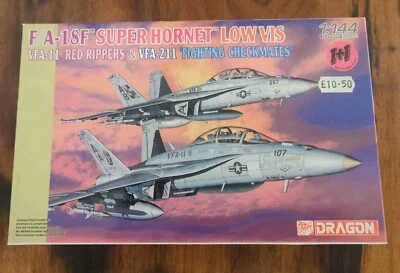 Dragon Models 1/144 F/A-18F SUPERHORNET LOWVIS RED RIPPERS & FIGHTING CHECKMATES - Image 1 of 2