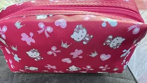 Disney Hello Kitty Large Molded Pencil Box Pencil Bag Zipper Cosmétic Color Pink - Picture 1 of 4