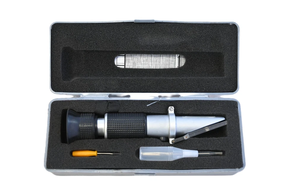 VWR Digit-032 ATC Handrefraktometer 8145.0320V mit Zubehör, gebraucht - Bild 1 von 4