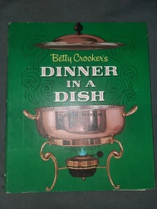 Betty Crocker's DINNER IN A DISH First 1st Edition 2nd Print 1965 Cookbook - Imagen 1 de 9