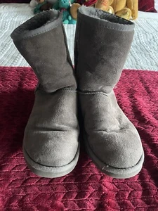 UGG Damen Größe 9 - Bild 1 von 9