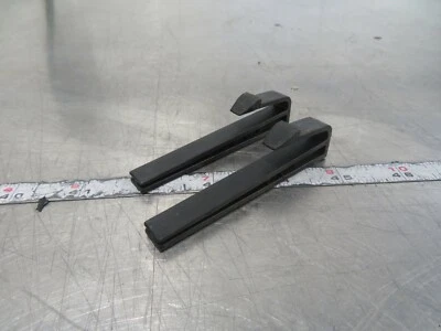 EB834 2009 09 BMW F 800 ST K71 CLIPS DE ENTRADA CAJA DE AIRE Foto 1 de 4