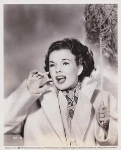 Foto de prensa de 1949 alegre actriz y cantante Gale Storm posa para Universal Studio - Imagen 1 de 2