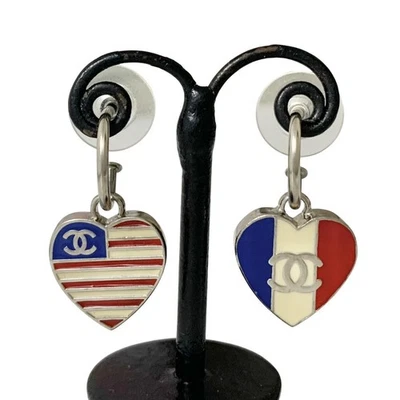 Pendientes Chanel Marca Coco Corazón Reversible Francia EE. UU. Bandera #1037 Foto 1 de 4