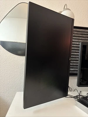 LG Ergo 27QN880-B 27 Zoll IPS LED Monitor - Dunkelanthrazit - Bild 1 von 2