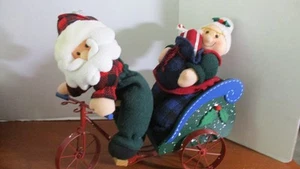 PRIMA CREATIONS Santa & Mrs. CLaus im Fahrradwagen FIGUR SKULPTUR - Bild 1 von 5