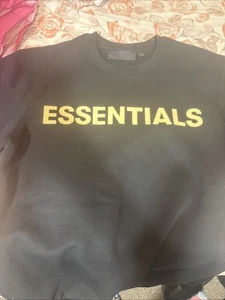 Essentials Sweater - Picture 1 of 4