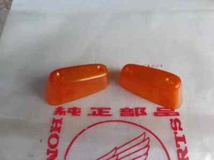 HONDA C100 CA100 C102 C105 CA105 C105T SUPER CUB LENS WINKER SIGNAL NOS - Picture 1 of 6