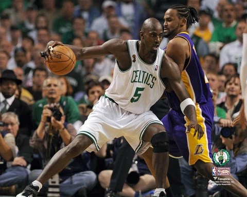 Kevin Garnett Celtics UnSigned Post Up Ronny Turiaf 2008 Finals vs Lakers Photo Cover