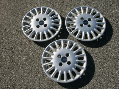 Tapacubos originales Ford Contour 1998 a 2000 15 pulgadas cubiertas de rueda 97BG-1130-MB Foto 1 de 4