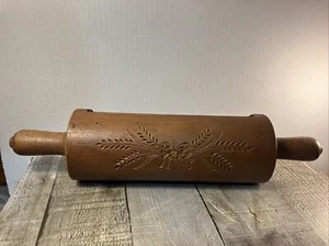 1985 HOMCO INC PLASTIC ROLLING PIN WALL POCKET WALL HANGING 6088 USA Recipes - Picture 1 of 4