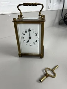Antiguo reloj de carro francés en miniatura de bronce de Couaillet Freres - Imagen 1 de 8