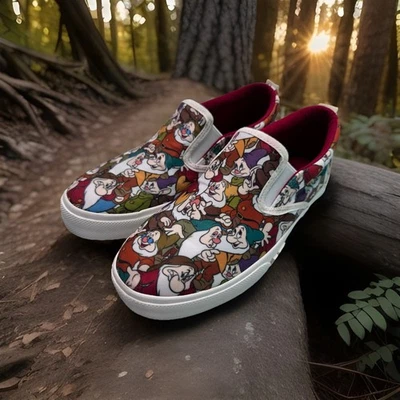 Disney Niñas Talla 5 Blancanieves y los Siete Enanitos Por Ground Up Lona Sin Cordones Foto 1 de 4