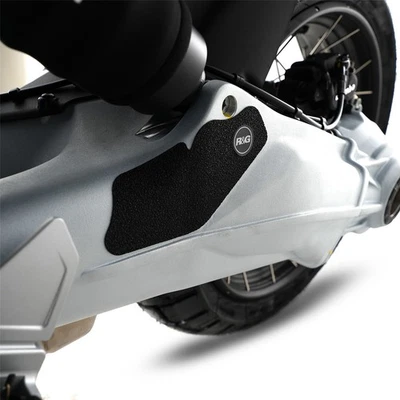 R&G Boot Guard Kit Blue Moto Guzzi Stelvio 2024 - 2025 - Image 1 of 4