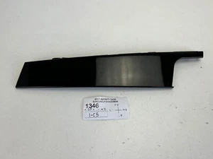 2017-2019 INFINITI QX30 FRONT RIGHT SIDE DOOR MOULDING TRIM - Picture 1 of 13