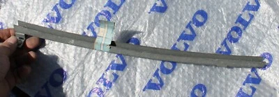 Volvo 940 1991-1995 740 pasajero puerta trasera ventana guía OEM 1267358 Foto 1 de 4