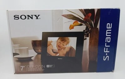 Sony S-Frame 7" Digital Photo Frame Picture Clock With Remote Model DPF-D72N - Image 1 of 2