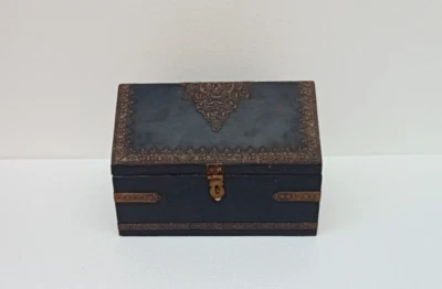 Caja de madera antigua hecha a mano almacenamiento madera latón joyero coleccionable Foto 1 de 4
