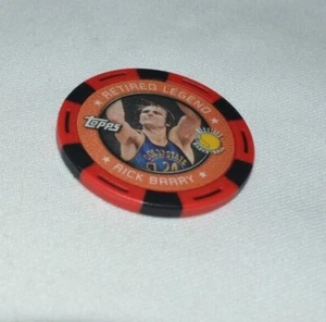 2005 TOPPS NBA COLLECTOR CHIPS - RICK BARRY RETIRED LEGEND RED & BLACK CHIP - Picture 1 of 3