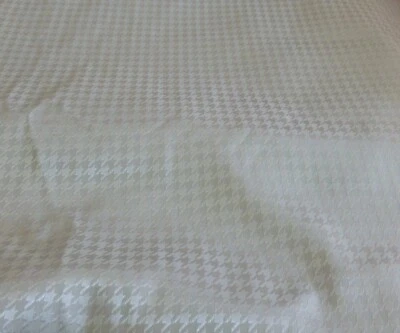 TELA satinada tipo damasco gris plata pata de gallo brillante y mate 44" W X 2 yardas Foto 1 de 3