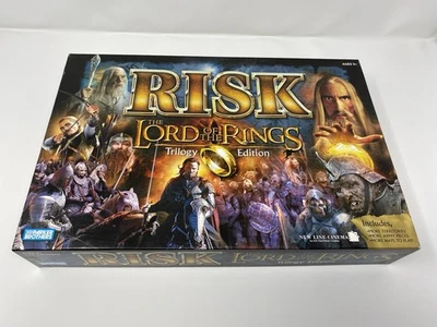Risk The Lord of The Rings Trilogy Edition 2003 Board Game 100% Complete w/Ring - Image 1 of 4